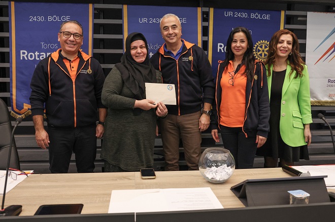 Mezitli Belediyesi, Rotary Kulübü işbirliği ile kadınların kişisel ve toplumsal