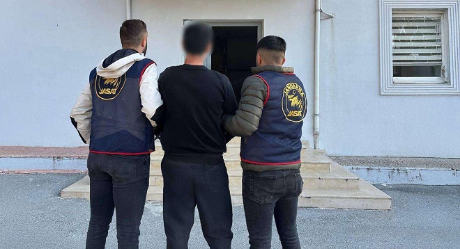 Mersin İl Jandarma Komutanlığı ekipleri cinayet şüphelisi (1) şahsı yaptığı
