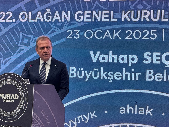 Mersin Büyükşehir Belediye Başkanı Vahap Seçer, D-400 Karayoluna alternatif olacak
