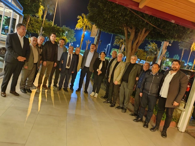 CHP Toroslar İlçe Örgütü ve Meclis Üyeleri Birlik Mesajı Verdi…