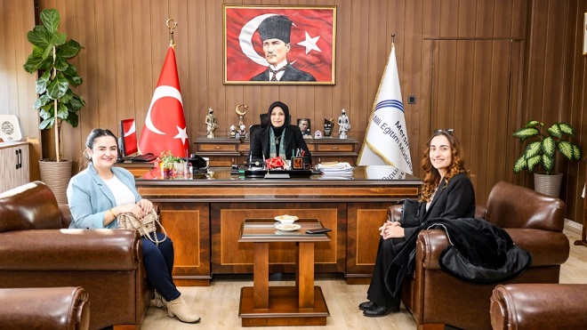 Mersin Barosu Çocuk Hakları Merkezi Başkanı Av. Dilan Topaloğlu ve