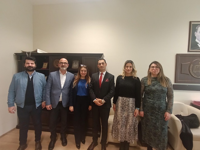 Mersin Barosu Çocuk Hakları Merkezimizin okullarda düzenlediği farkındalık eğitim çalışmaları