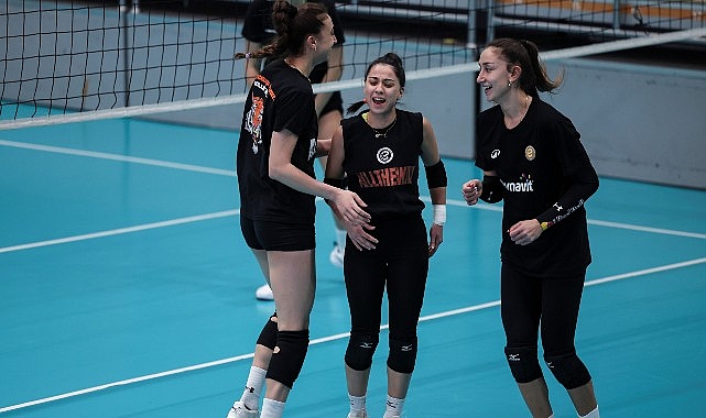 Eczacıbaşı Dynavit, Vodafone Sultanlar Ligi’nin 17.
