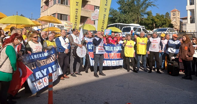 Tüm yurtta olduğu gibi Mersin’de de aile hekimleri meslek onurlarını