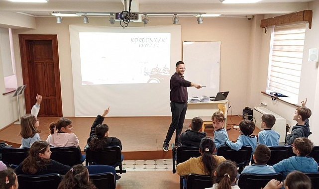 Ahmet Piriştina Kent Arşivi ve Müzesi'nde (APİKAM) çocuklar için düzenlenen