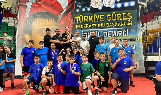 Türkiye ve Kocaeli’nin en köklü kulüplerinden biri olan Kocaeli Büyükşehir