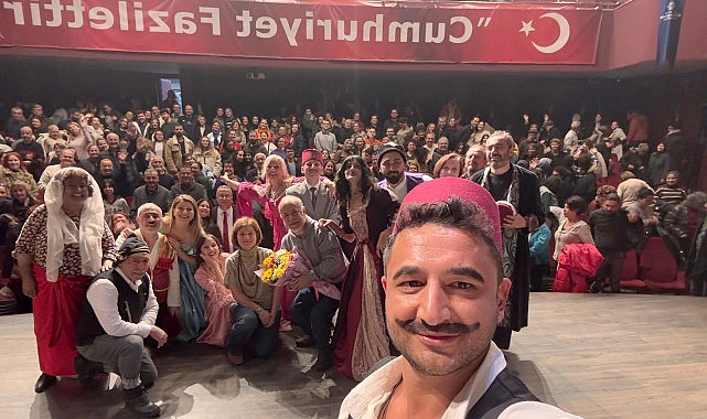 Foça Belediyesi Tiyatro Grubu Aydın Büyükşehir Belediyesi daveti üzerine geçtiğimiz