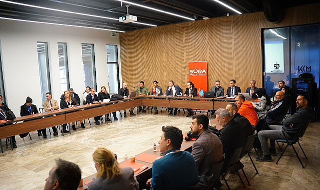 Kocaeli Büyükşehir Belediyesi öncülüğünde hazırlanan Doğa Sporları Çalıştayı Kocaeli Kongre