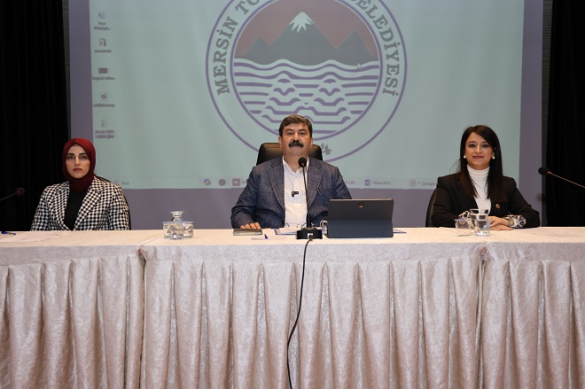 Toroslar Belediye Başkanı Abdurrahman Yıldız, belediyeye ait tüm spor tesislerinin
