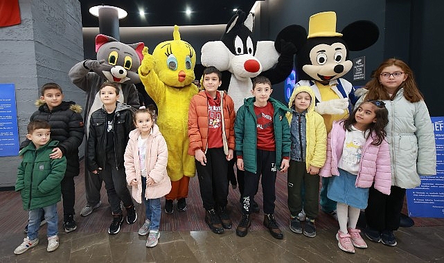 TRT Çocuk kanalında yayınlanan Rafadan Tayfa çizgi filminden uyarlanan “Rafadan
