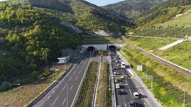 Ulaştırma ve Altyapı Bakanı Abdulkadir Uraloğlu, 2024 yılına ait karayolları