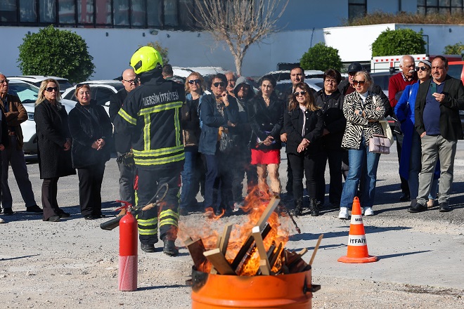 Mezitli Belediyesi, son günlerde Türkiye gündeminde yer alan yangın olayları