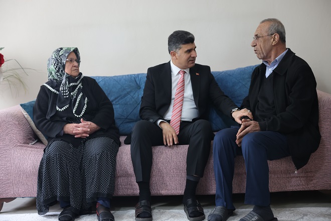 Akdeniz Kaymakamı ve Akdeniz Belediye Başkan V. Zeyit ŞENER, Akdeniz’de