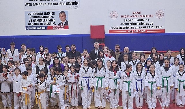 Gölcük Belediyespor bünyesindeki Taekwondo branşında bulunan 270 sporcu, düzenlenen törenle