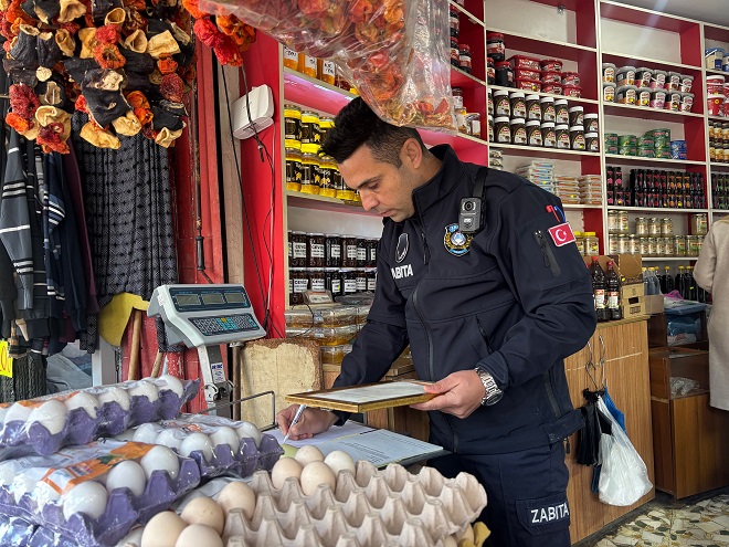 FIRSATÇILARA GEÇİT YOK! &nbsp; Tarsus Belediyesi, Ramazan ayı öncesinde halkın