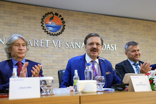 MTSO Meclis Üyeleriyle bir araya gelen TOBB Başkanı Rifat Hisarcıklıoğlu,