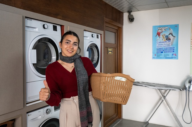 Günümüz ekonomik koşullarında eğitim hayatını sürdürmekte zorlanan kesimlerin başında gelen