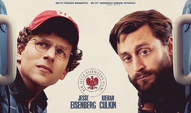 Zıt karakterli kuzenler David (Jesse Eisenberg) ve Benji (Kieran Culkin),