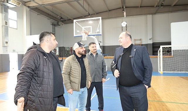 Menderes Belediyesi, Başkan İlkay Çiçek’in başlattığı yenileme seferberliği ile Gümüldür