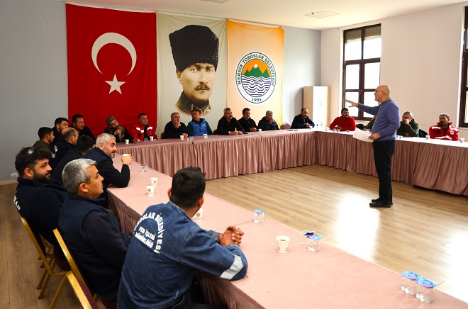 Toroslar Belediyesi, çalışanlarının iş güvenliği konusunda bilinçlenmesi amacıyla önemli bir