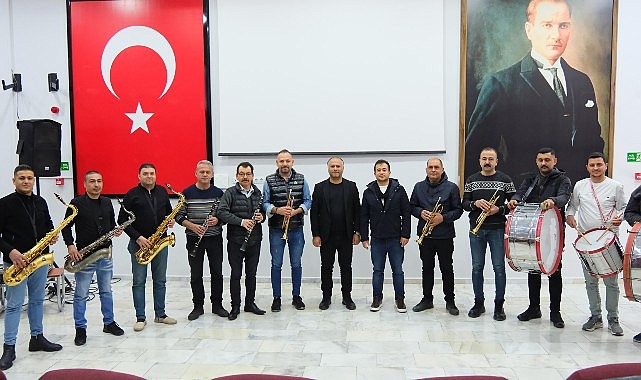 Kemer Belediyesi Gençlik Bando ve Orkestrası ile Türk Müziği Topluluğu