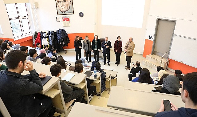 Ankara Üniversitesi Rektörü Prof.