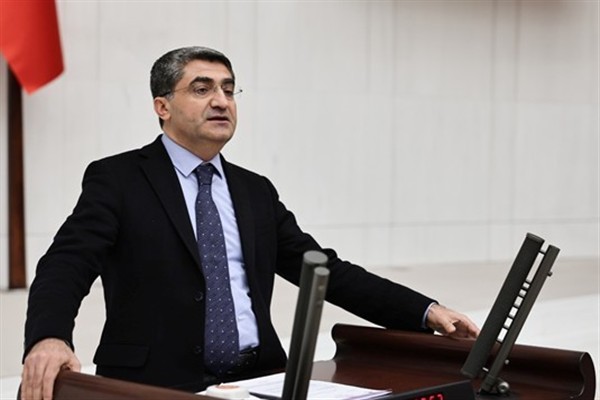 DEVA Partisi Genel Başkan Yardımcısı ve Mersin Milletvekili Mehmet Emin