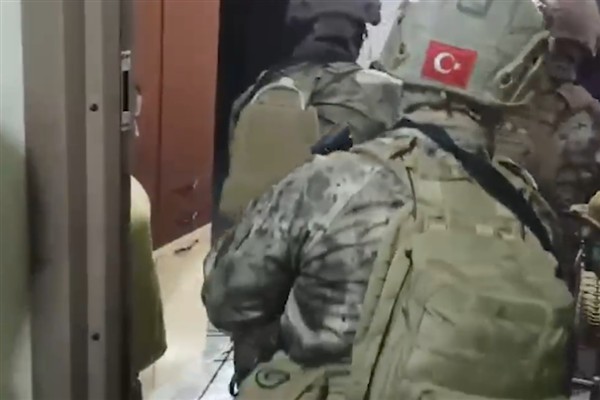 İçişleri Bakanı Ali Yerlikaya, 54 ilde tefecilere, dolandırıcılara ve mali