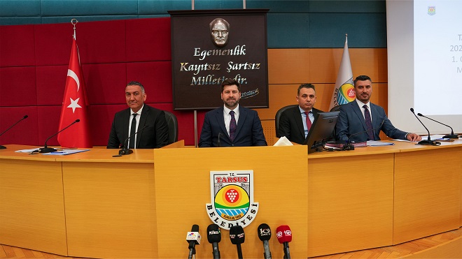 Tarsus Belediyesi Mart Ayı Olağan Meclis Toplantısı yoğun katılımla gerçekleştirildi. Gündemdeki birçok