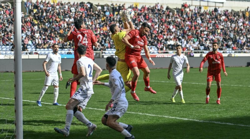 Yenilenmiş kadrosuyla kümede kalma adına mutlak galibiyet parolasıyla çıktığı maçta