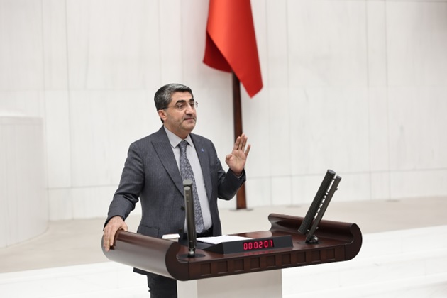 DEVA Partisi Genel Başkan Yardımcısı ve Mersin Milletvekili Mehmet Emin