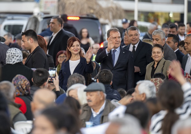 Mersin Büyükşehir Belediye Başkanı Vahap Seçer ve Meral Seçer, Mersin
