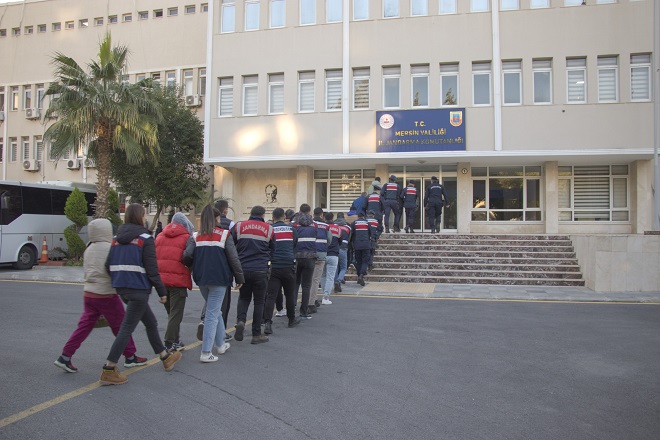 Mersin İl Jandarma Komutanlığı Siber Suçlarla Mücadele Şube Müdürlüğü ekipleri