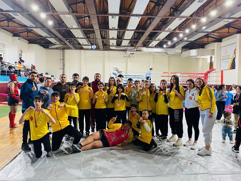 Mersin’de Muay Thai İl Seçmelerinde Güven Zencir Spor Kulübü Zirveyi