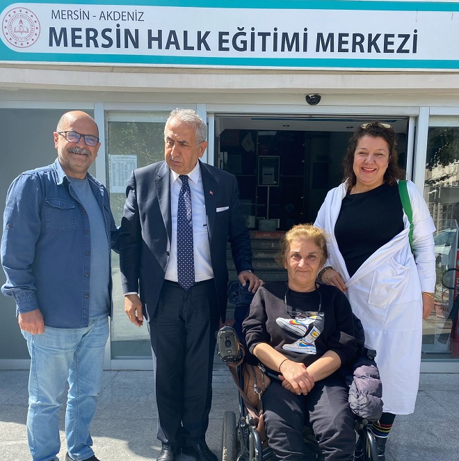 Mersin Ortopedik Engelliler Derneği’nden Mersin Halk Eğitimi Merkezi’ne Müdür Naci