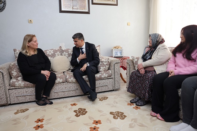 Akdeniz Kaymakamı ve Akdeniz Belediye Başkan V. Zeyit Şener, Akdeniz