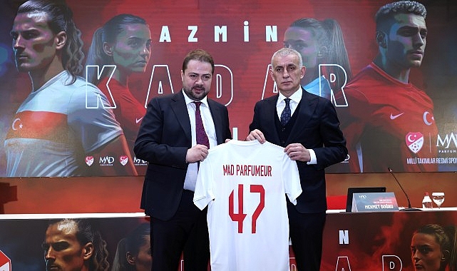 Ay-Yıldızlıların Azmi Kadar Kalıcı Parfümler Yolda!     