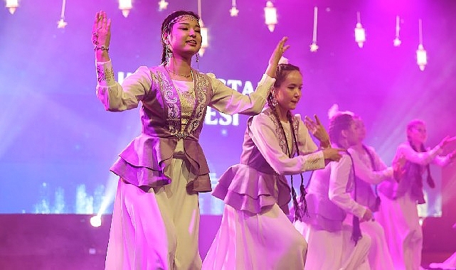 Bağcılar Belediyesi, Ramazan etkinlikleri kapsamında farklı ülke kültürlerini ilçe sakinleriyle