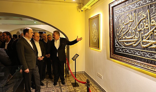 Konya Büyükşehir Belediyesi mübarek Ramazan ayında mukaddes emanetleri Konyalılarla buluşturuyor.