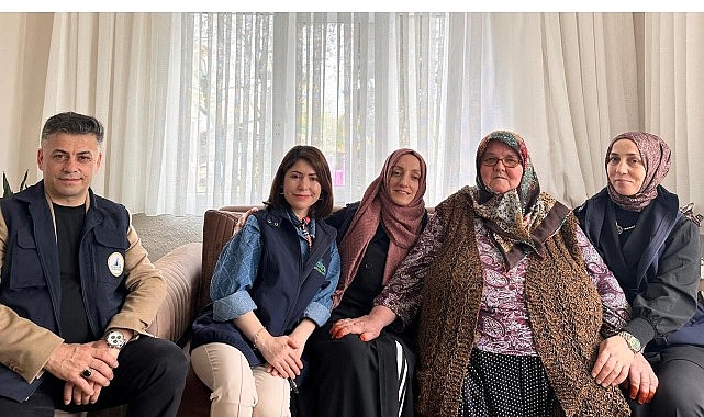 Başkan Kocaman, Kartepeli büyükleri unutmadı       