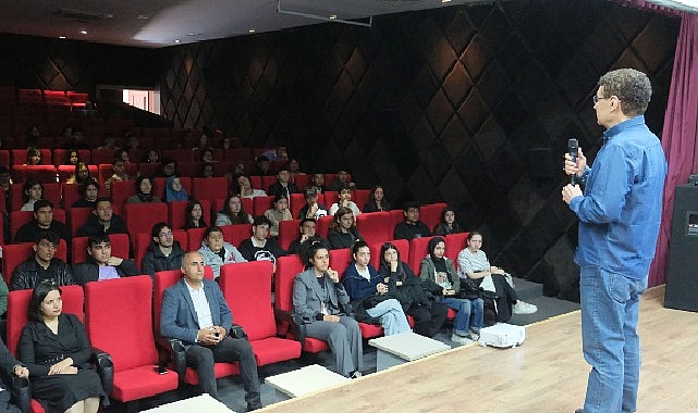 Bonus Hoca” öğrencilerle buluştu       
