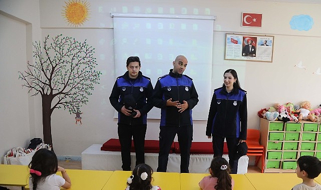 Çankaya Zabıtası Çocuklara Mesleğini Tanıttı       