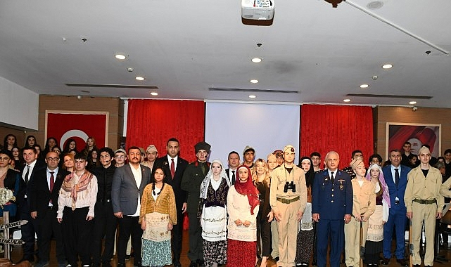 Çiğli Belediyesi'nden Çanakkale'ye Saygı Duruşu    18 Mart