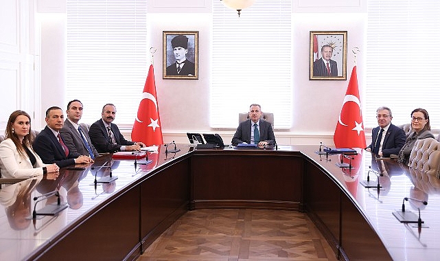 DEÜ ve iZMİR Valiliğinden aileyi güçlendirecek iş birliği  