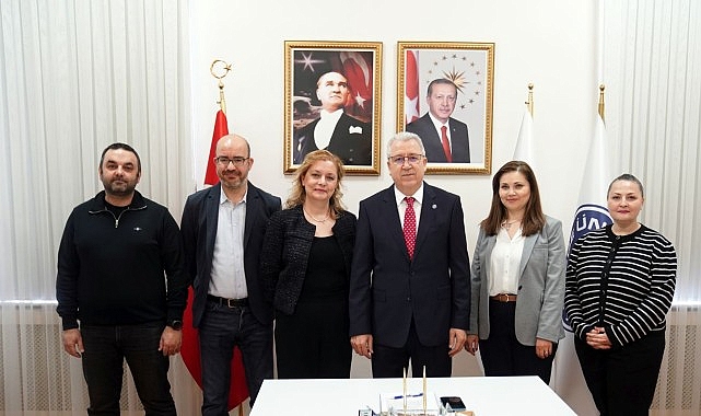 Egeli bilim ekibi, Ukrayna’nın siber alt yapısına yönelik analizler ve