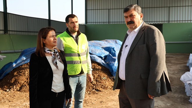 Toroslar Belediyesi, kompost gübre üretim tesisinin kapasitesini yeni makinelerin de