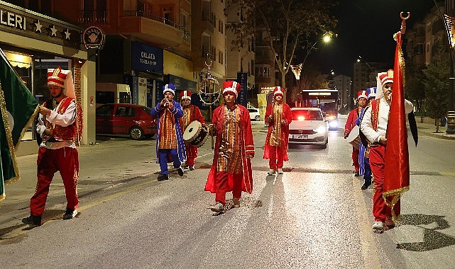 Nevşehir Belediyesi’nin Ramazan geleneklerini yaşatmak amacıyla yürüttüğü Mehteran Takımı ile