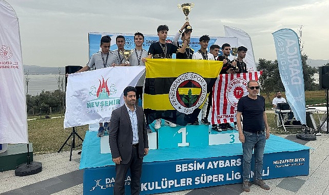 Nevşehir Belediyesi Spor Kulübü sporcuları Besim Aybars Kulüplerarası Kros Müsabakalarına