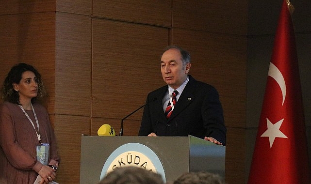 Prof.