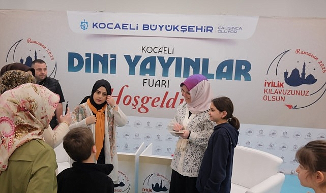Tongar’dan Milli İrade Meydanı’na övgüler      